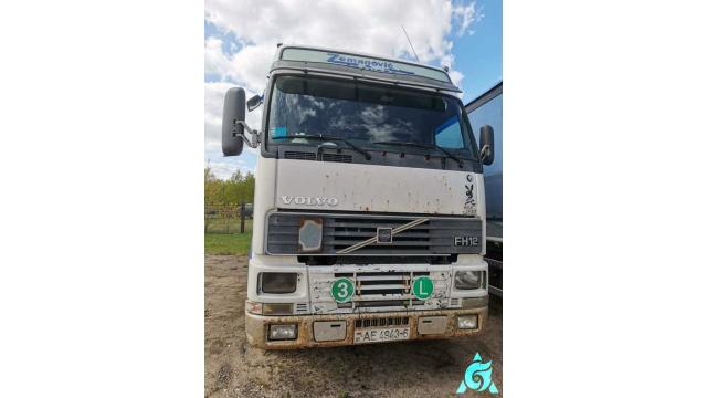 Автомобиль грузовой Вольво FH12 420, 2001 г.в., рег. № AE 4943-6 (Могилев)
