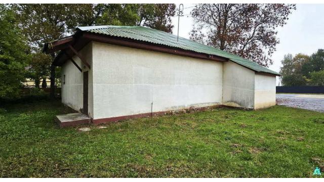 Капитальное строение с инв. №630/C-66416, магазин ТПС №12 пл. 120,9 кв.м. (Минская обл., Молодечненский р-н, д.Мыслевичи, ул. Хожовская, 3)