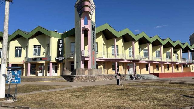 Продажа права на заключение договора аренды помещений №1 пл. 289,6 кв.м. для размещ. объекта обществен. питания, расположен. на 1-м этаже  торгового центра (Минский р-н, аг.Ждановичи, ул. Парковая, 2). Начальная цена (размер арендной платы) - 5792 бел. ру