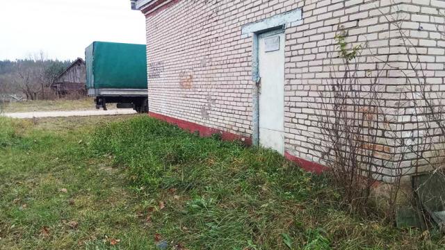 Капитальное строение с инв. №602/C-13794, магазин пл. 78,4 кв.м. (Минская обл., Пуховичский р-н, Туринский с/с, д.Уголец)