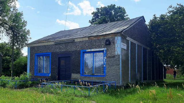 Капитальное строение с инв. №130/С-53756, магазин пл. 128,2 кв.м. (Брестская обл., Пинский р-н, Сошненский с/с, аг.Сошно, ул. Центральная, 2Б)