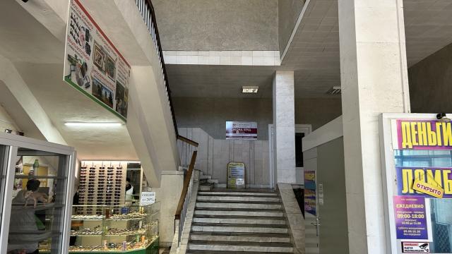 Капитальное строение с инв. №620/C-1283, магазин «Дом торговли» пл. 9777,8 кв.м. (Минская обл., г.Дзержинск, ул. Карла Маркса, 3)