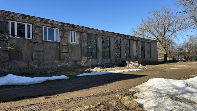 Комплекс зданий и сооружений механической прачечной (прачечная, склад, трансформаторная подстанция, компрессорная) общей пл. 1382,9 кв.м. с сетями (Витебская обл., г.Орша, ул. Южная, 1А)