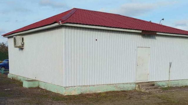 Капитальное строение с инв. №601/C-32405, магазин №63 «Мечта» пл. 107,8 кв.м. (Минская обл., Логойский р-н, Логойский с/с, д.Зеленый Луг, ул. Центральная, 1А)