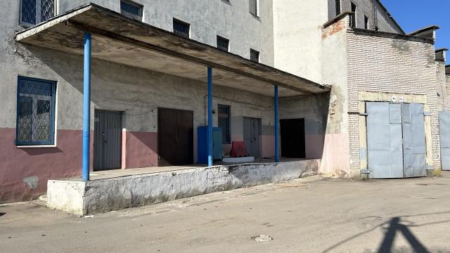 Капитальное строение с инв. №620/C-1283, магазин «Дом торговли» пл. 9777,8 кв.м. (Минская обл., г.Дзержинск, ул. Карла Маркса, 3)