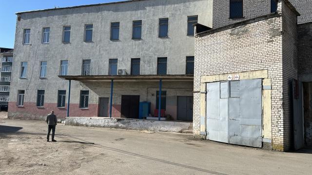 Капитальное строение с инв. №620/C-1283, магазин «Дом торговли» пл. 9777,8 кв.м. (Минская обл., г.Дзержинск, ул. Карла Маркса, 3)