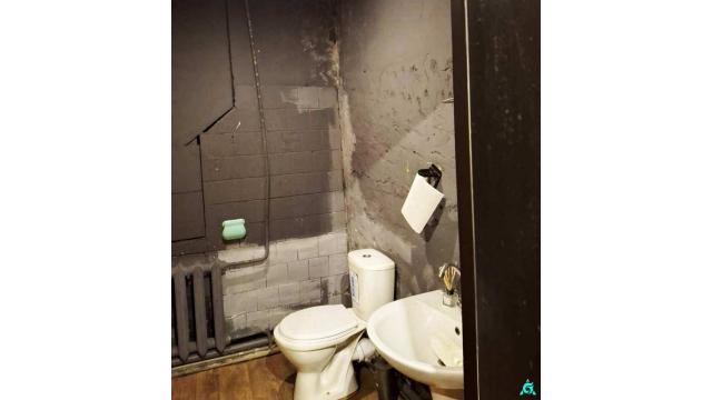 Капитальное строение с инв. №611/C-39571, магазин №25 «Уголок Минщины» пл. 87,4 кв.м. (Минская обл., Березинский р-н, г.Березино, ул. Комсомольская, 26)