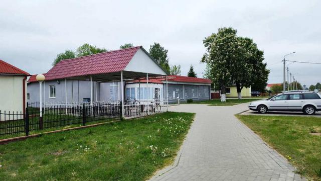 Капитальное строение с инв. №132/С-9500, административное здание пл. 118 кв.м. (Брестская обл., г.Иваново, ул. Железнодорожная, 10Б)