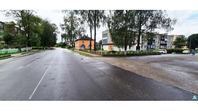 Капитальное строение с инв. №220/C-14817, магазин «Универмаг» пл. 590,7 кв.м. (Витебская обл., Глубокский р-н, г.п.Подсвилье, ул. Советская, 35)