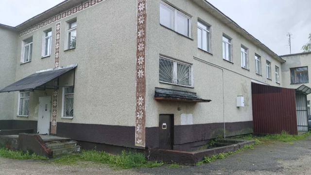 Продажа права на заключение договора аренды помещений магазина площадью 205 кв.м. для размещения объекта розничной торговли, расположенного по адресу: Минская обл., Минский р-н, д.Лесковка. Начальная цена (размер ежемесячной арендной платы): 5740 бел. руб