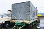Прицеп бортовой тентованный МАЗ-837300, 2007 г.в., рег. знак АТ 5352-5 (Минская обл., Столбцовский р-н, г.Столбцы, ул. Свердлова, 11)